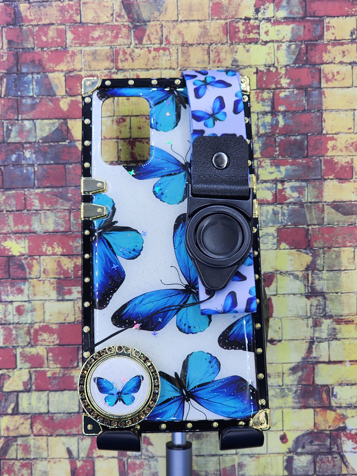 iPhone 13/14 Butterfly Case w/ Accessories