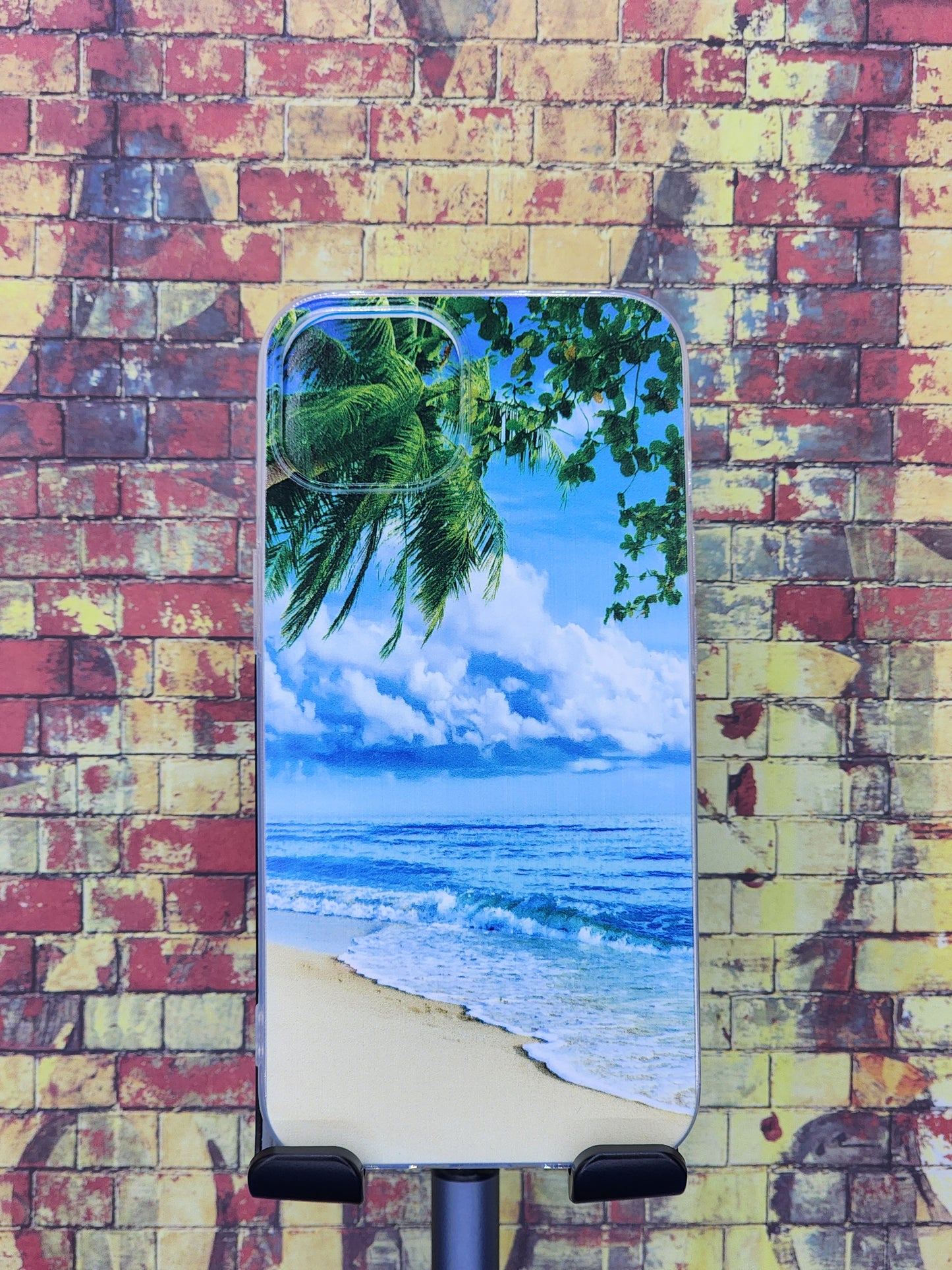 iPhone 14 Beach Paradise
